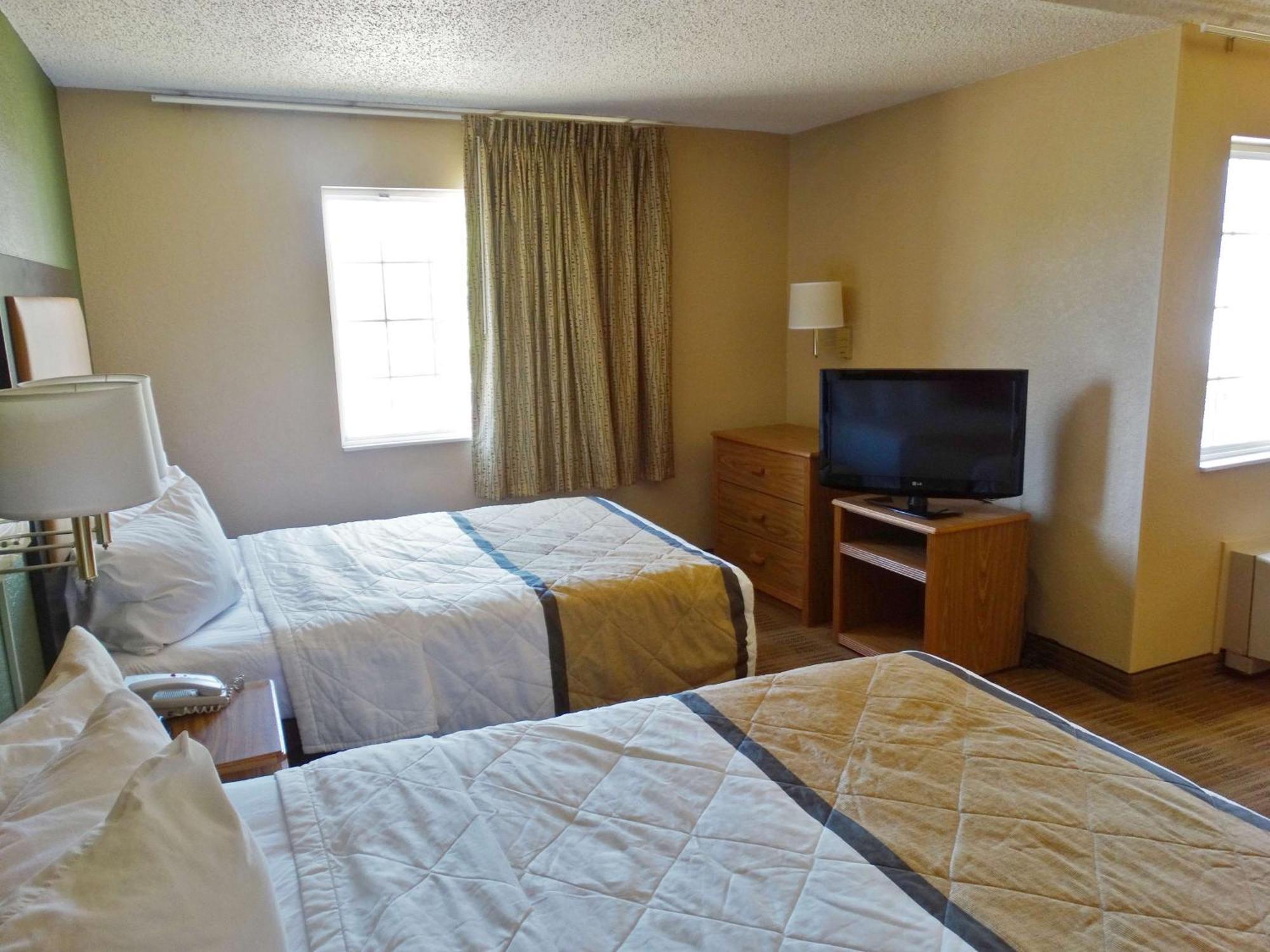 Extended Stay America Select Suites - Orlando - Lake Mary - 1040 Greenwood Blvd Exterior photo